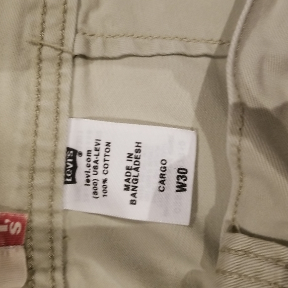Levi's khaki cargo shorts sz 30 - Picture 6 of 7